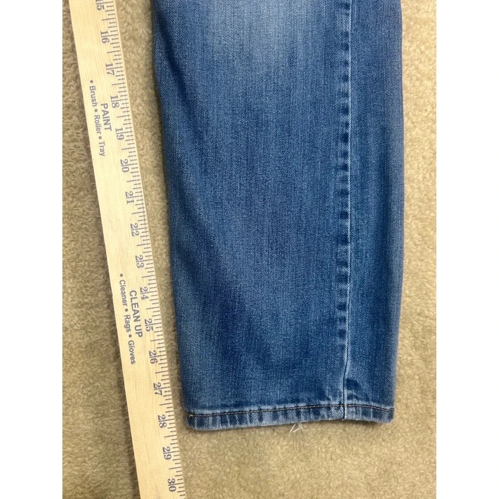 Levi Strauss & Co measurements waist